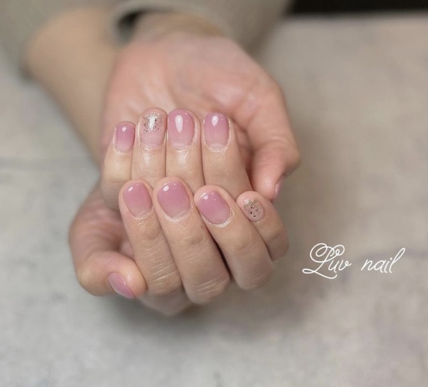 ✨うるツヤグラデーションネイル💅