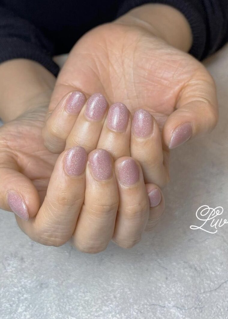 ✨グリッター入パープルカラーネイル💅